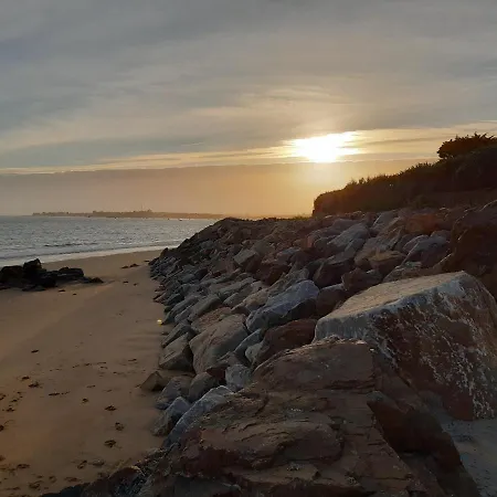 Maison 500m 度假居 *