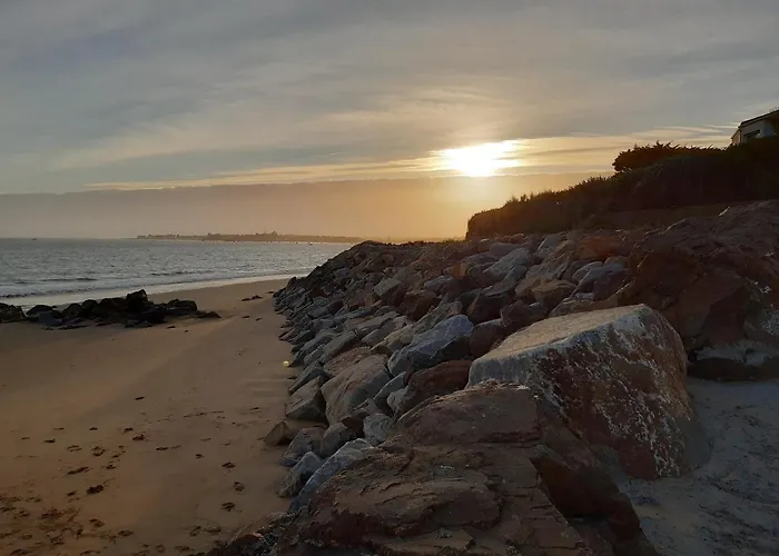 Maison 500m 度假居 *